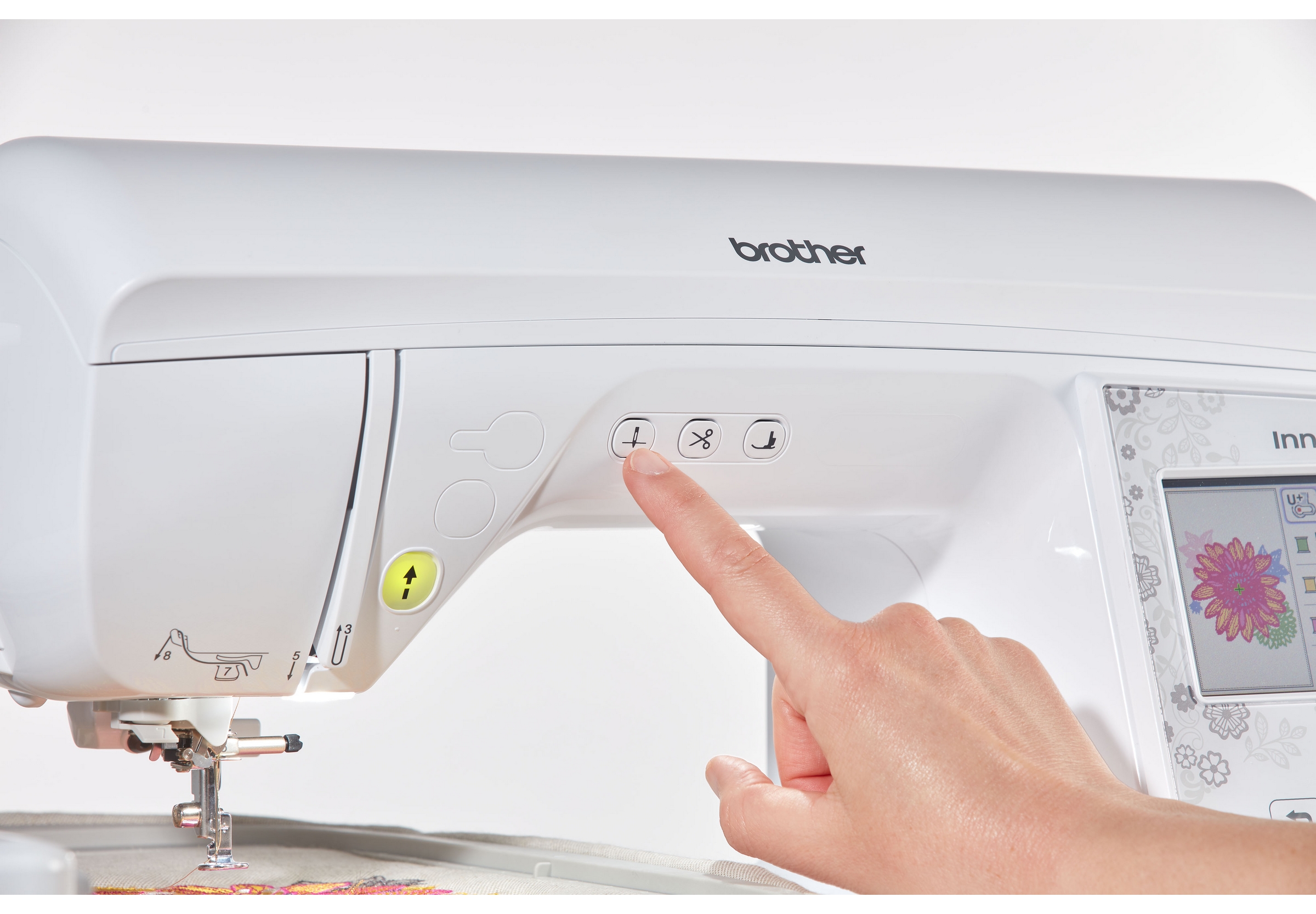 Brother Innov-Is 880E (10)