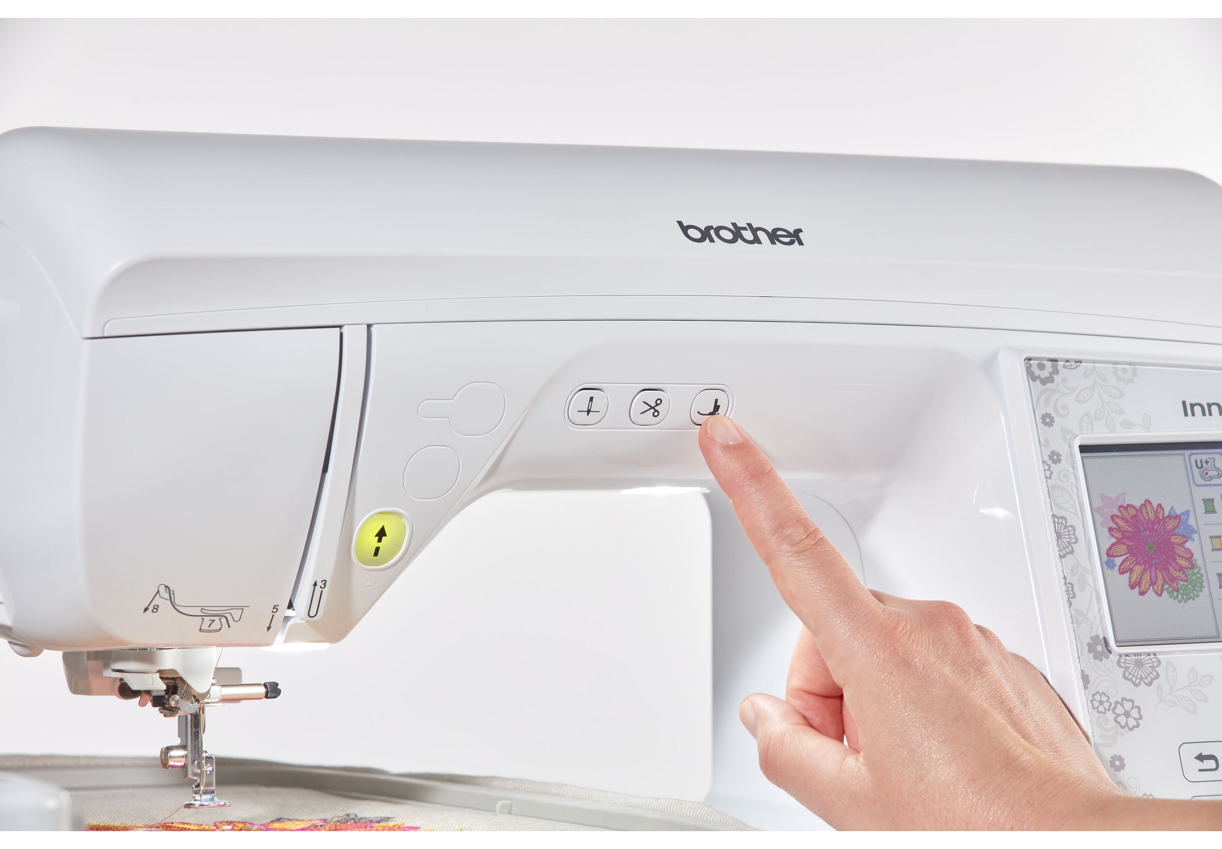 Brother Innov-Is 880E (6)