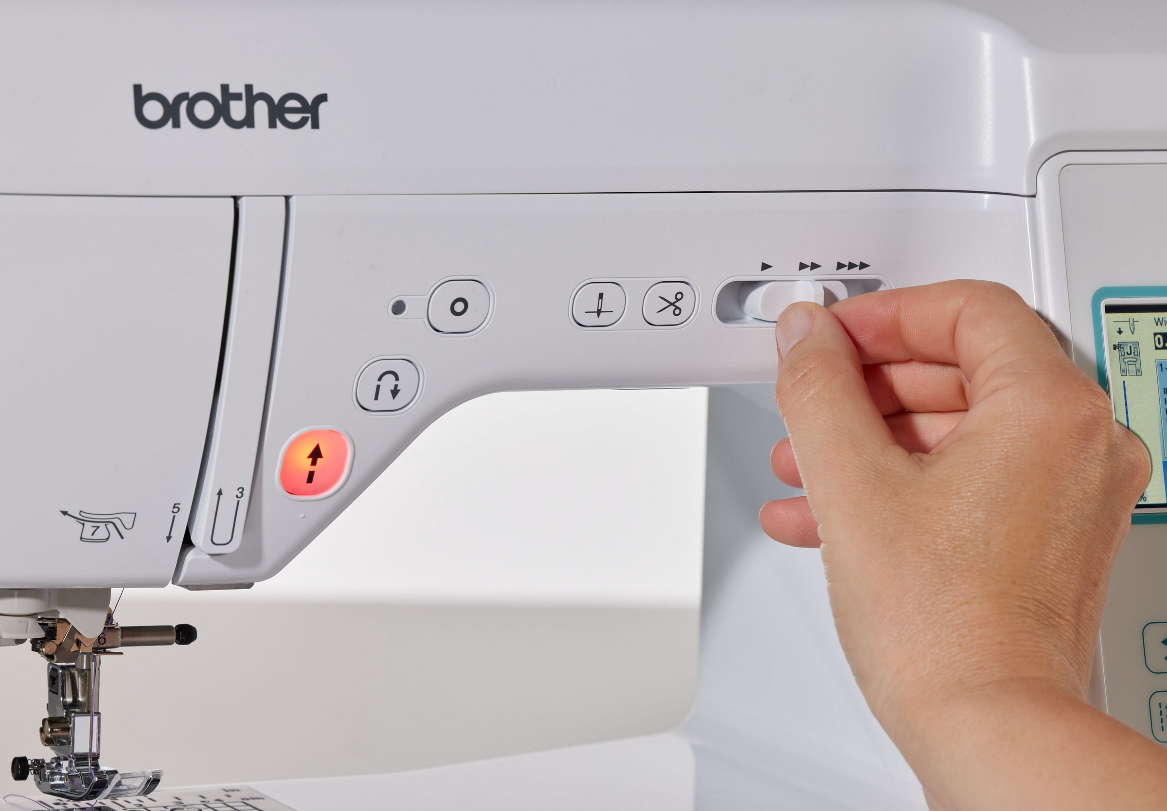Brother Innov-Is F560 (4)