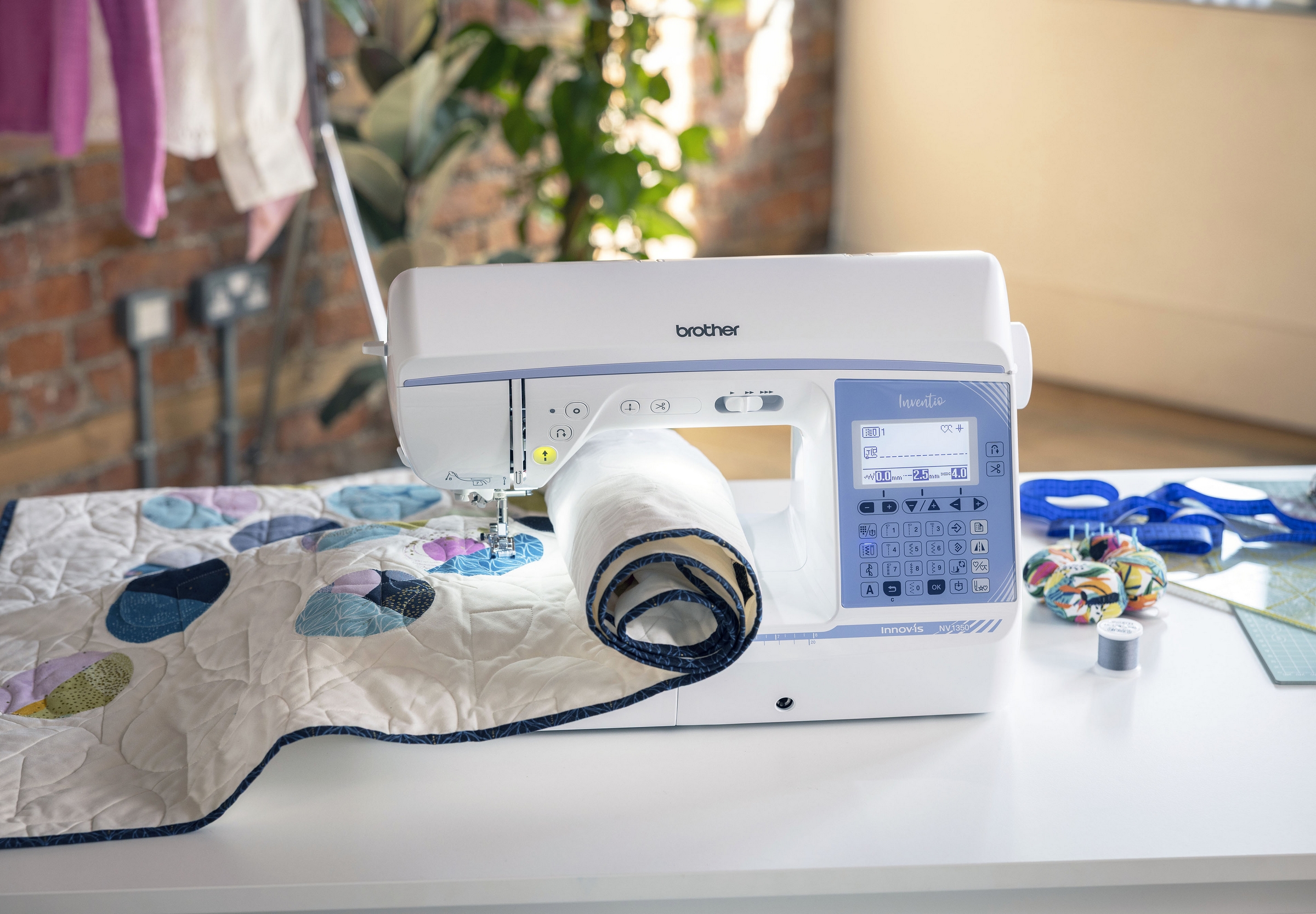 Brother Innov-Is 1350 (4)