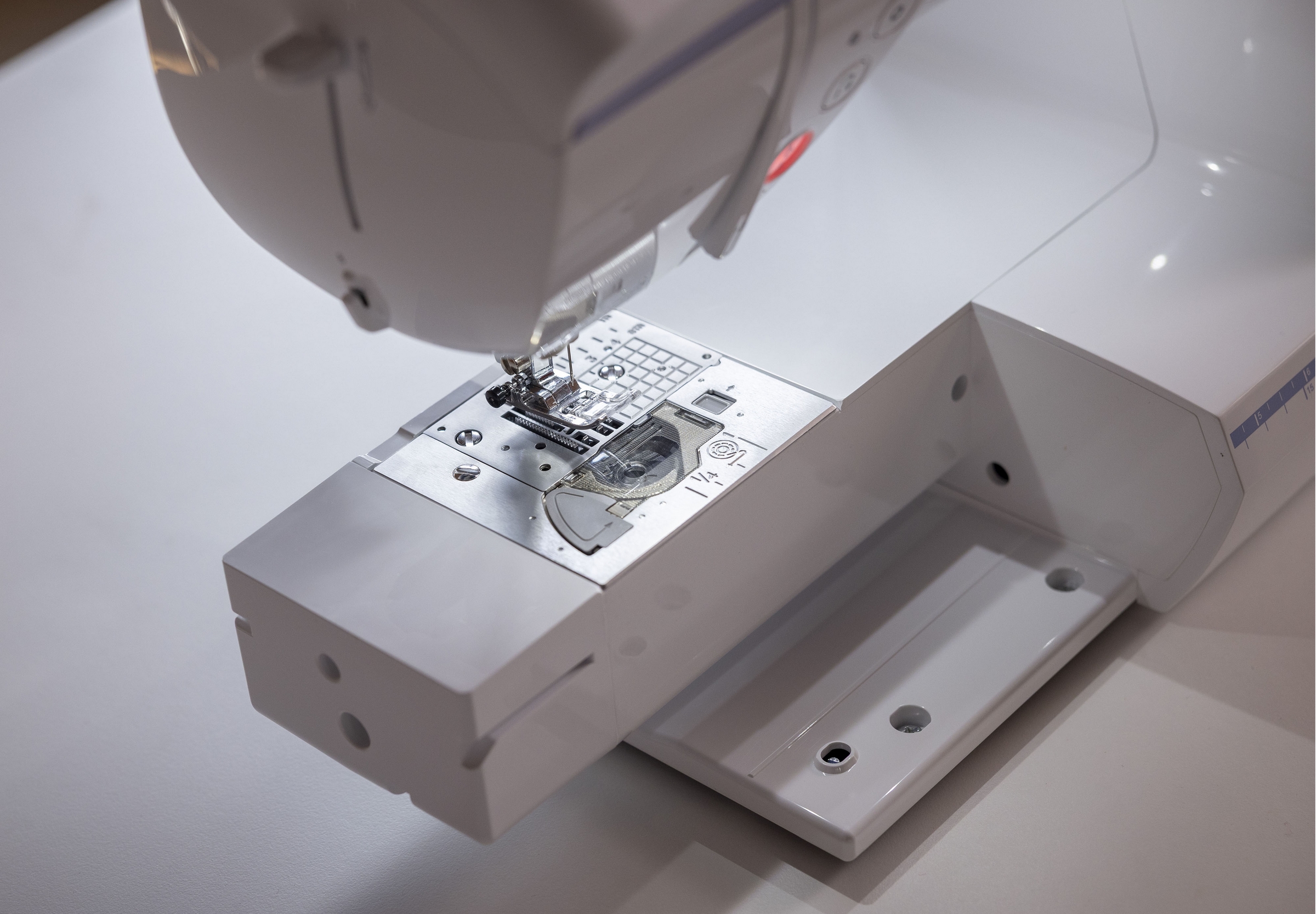 Brother Innov-Is 1350 (8)